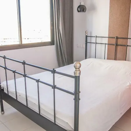 Apartment 2 Bedroom In