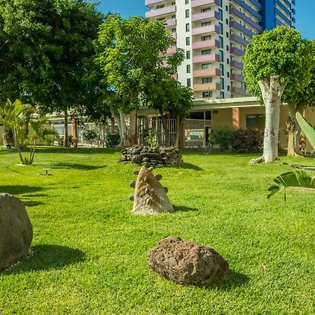 2 Bedroom In Apartment *