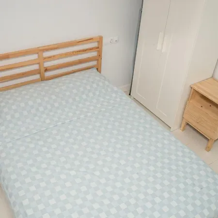 2 Bedroom In Apartment