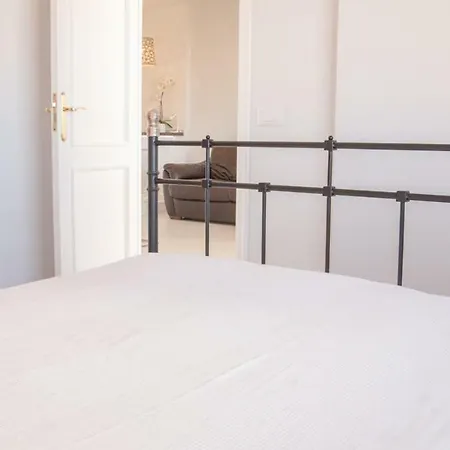 2 Bedroom In Playa Paraiso (Tenerife)